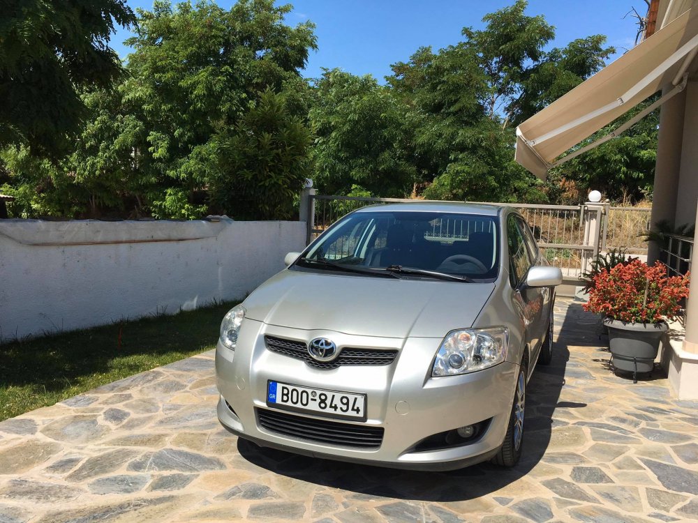 Πωλείται Toyota Auris
