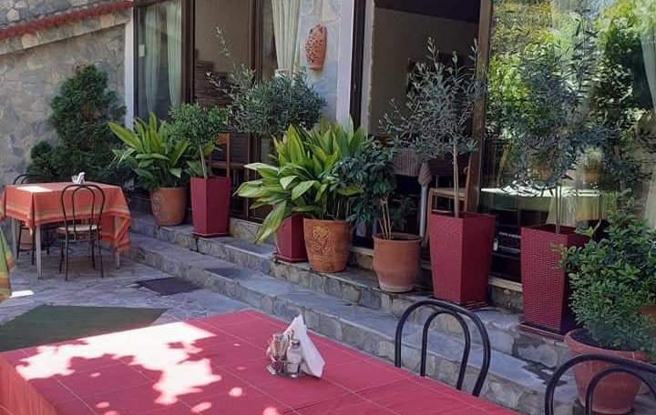 Η Ψησταριά Σαμαράς ζητά προσωπικό (ΕΛΗΞΕ)