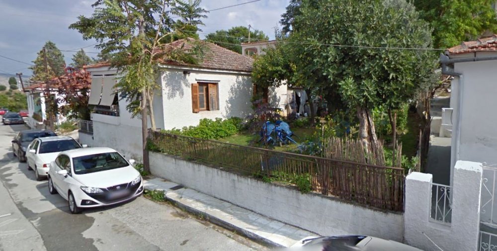 Πωλείται παραδοσιακή μονοκατοικία στο Βελεστίνο (ΕΛΗΞΕ)