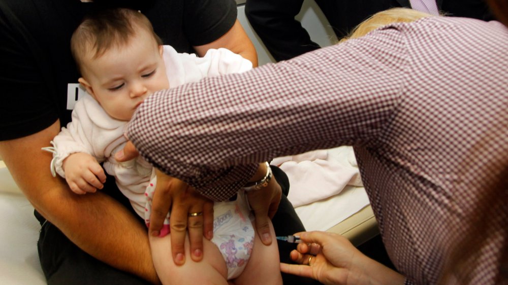 Ανησυχητικό κενό στα παιδικά εμβόλια ρουτίνας στην πανδημία