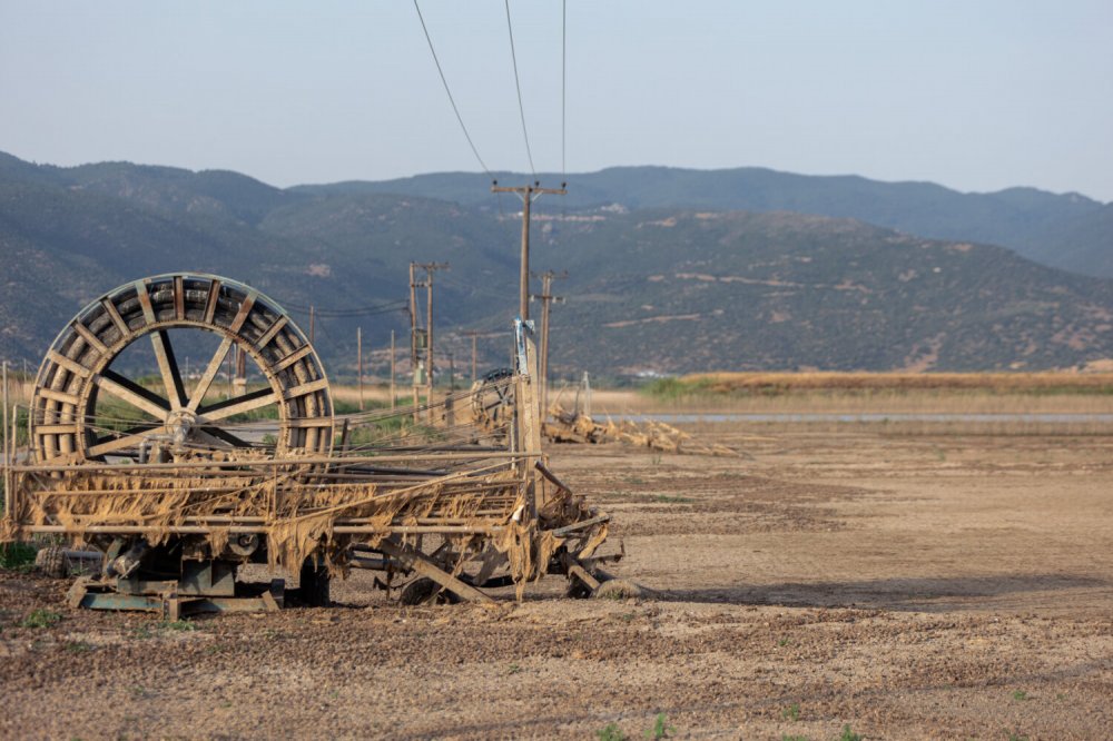 Κάρλα: Σε κακή κατάσταση βρίσκεται ο επαρχιακός δρόμος Αχιλλείου – Καλαμακίου