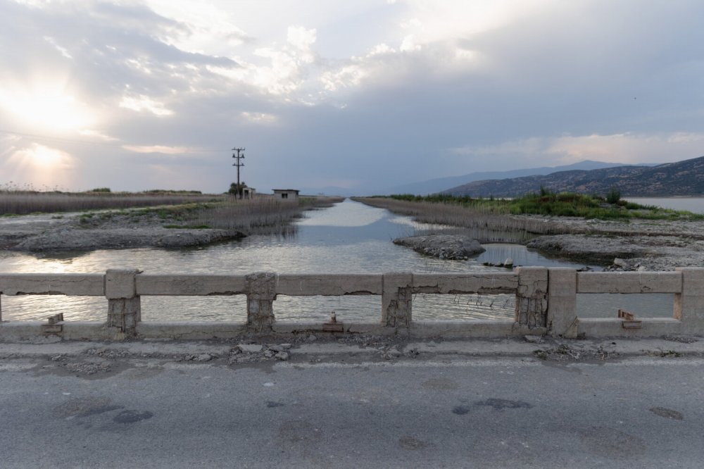 Κάρλα: Σε κακή κατάσταση βρίσκεται ο επαρχιακός δρόμος Αχιλλείου – Καλαμακίου