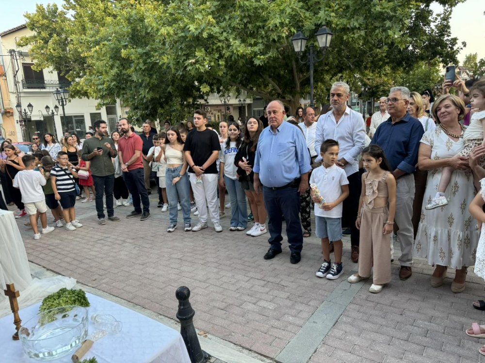 Εικόνες από τα εγκαίνια του νέου φροντιστηρίου αγγλικών Δ. Σαράντη