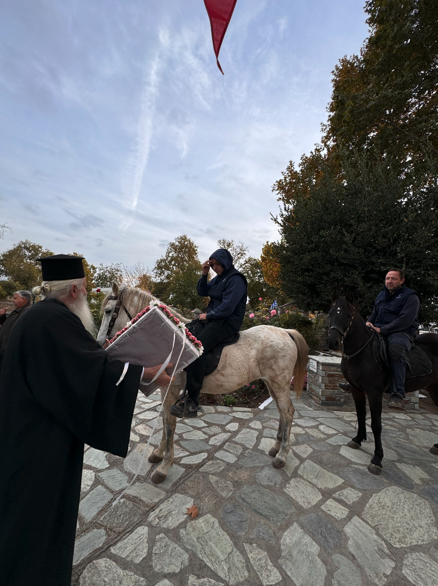 Με λαμπρότητα και πλήθος κόσμου ο εορτασμός των Αγίων Μηνά, Βίκτορος και Βικεντίου στο Βελεστίνο