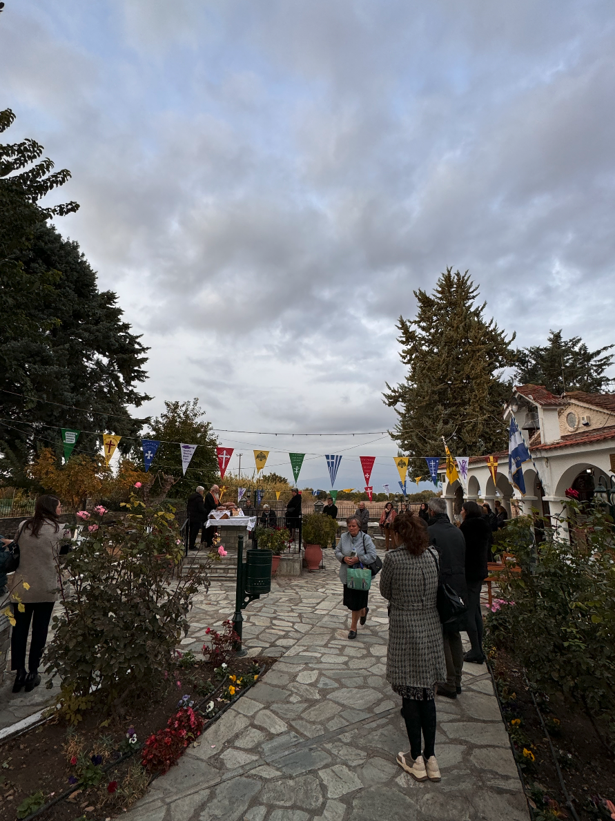 Με λαμπρότητα και πλήθος κόσμου ο εορτασμός των Αγίων Μηνά, Βίκτορος και Βικεντίου στο Βελεστίνο