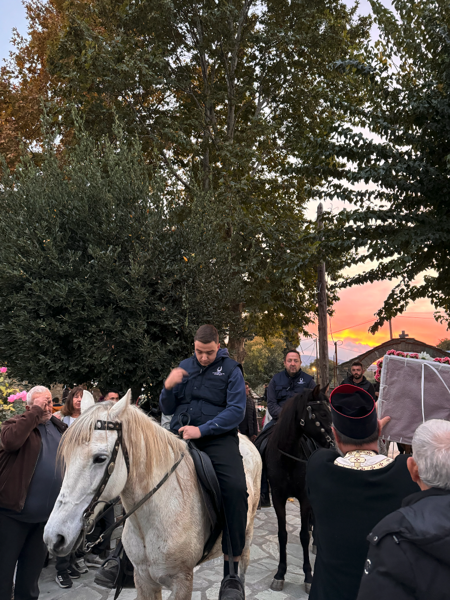 Με λαμπρότητα και πλήθος κόσμου ο εορτασμός των Αγίων Μηνά, Βίκτορος και Βικεντίου στο Βελεστίνο