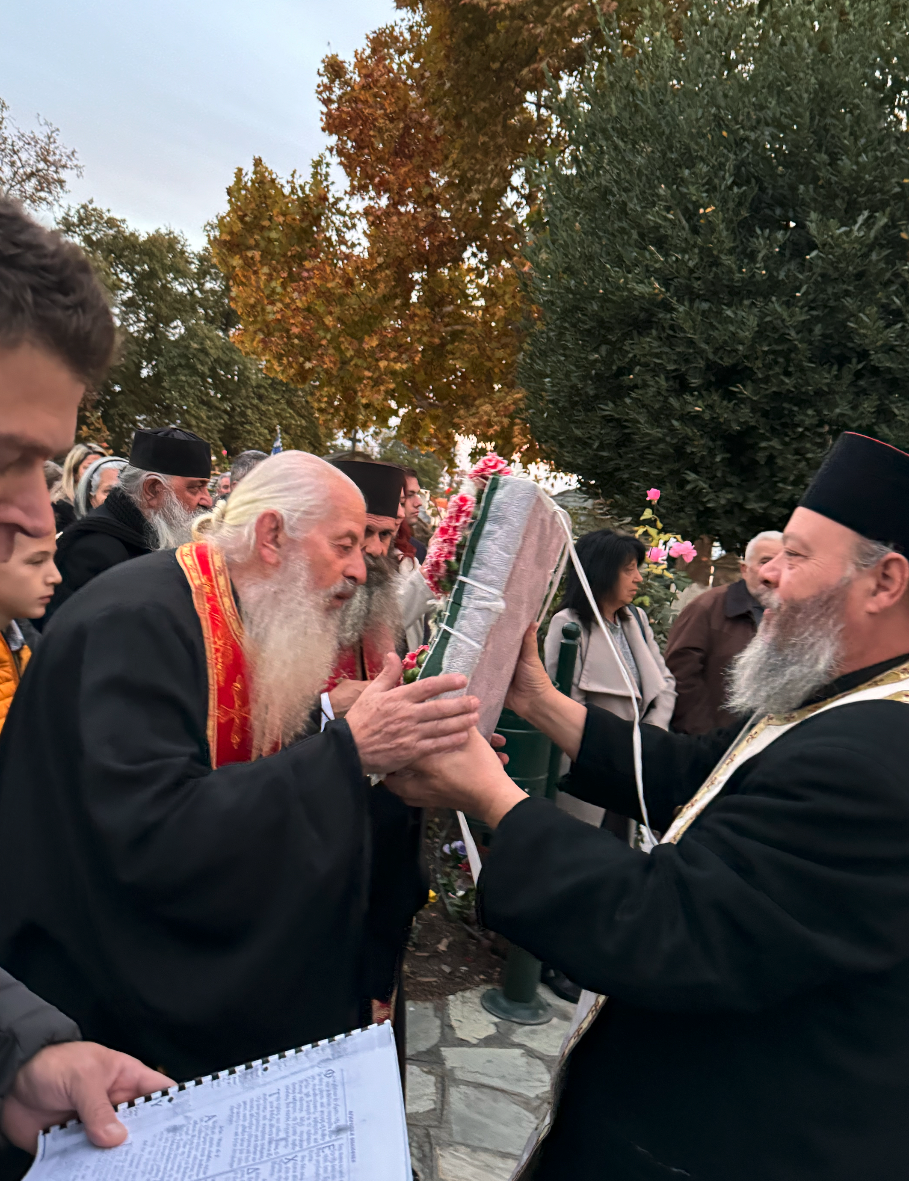 Με λαμπρότητα και πλήθος κόσμου ο εορτασμός των Αγίων Μηνά, Βίκτορος και Βικεντίου στο Βελεστίνο