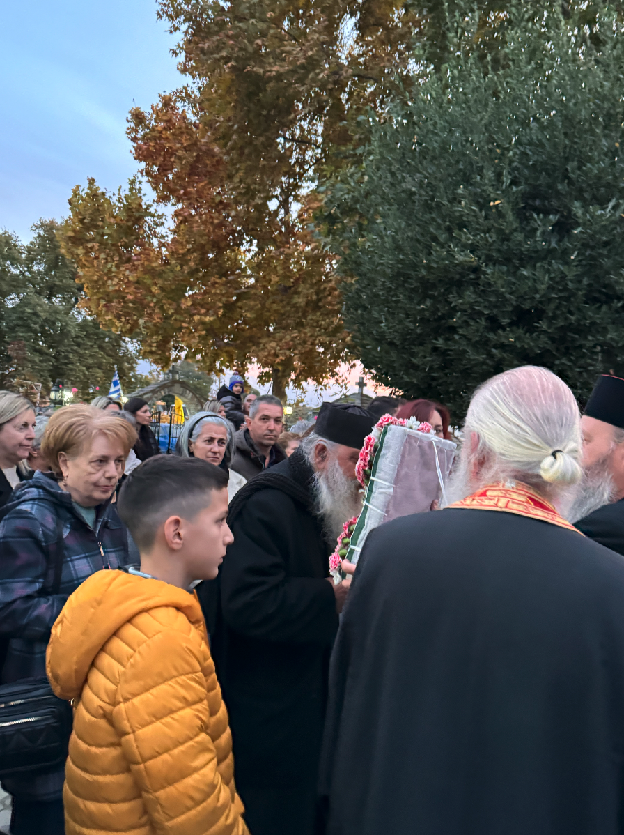 Με λαμπρότητα και πλήθος κόσμου ο εορτασμός των Αγίων Μηνά, Βίκτορος και Βικεντίου στο Βελεστίνο