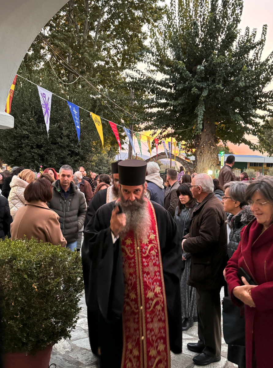 Με λαμπρότητα και πλήθος κόσμου ο εορτασμός των Αγίων Μηνά, Βίκτορος και Βικεντίου στο Βελεστίνο