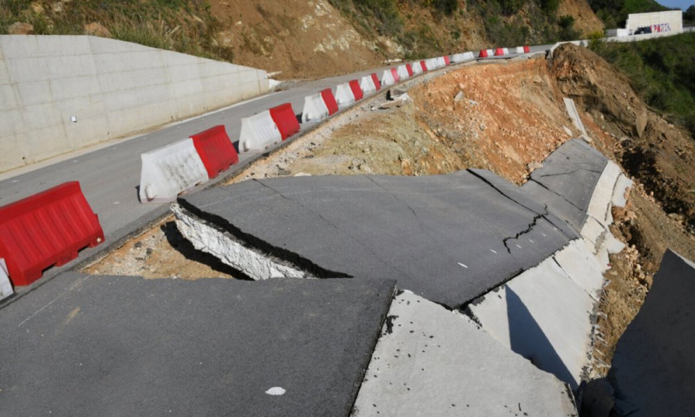 Προκαταρκτική εξέταση και πραγματογνωμοσύνη για τις φθορές στο δρόμο Ρακοπόταμος-Κεραμίδι