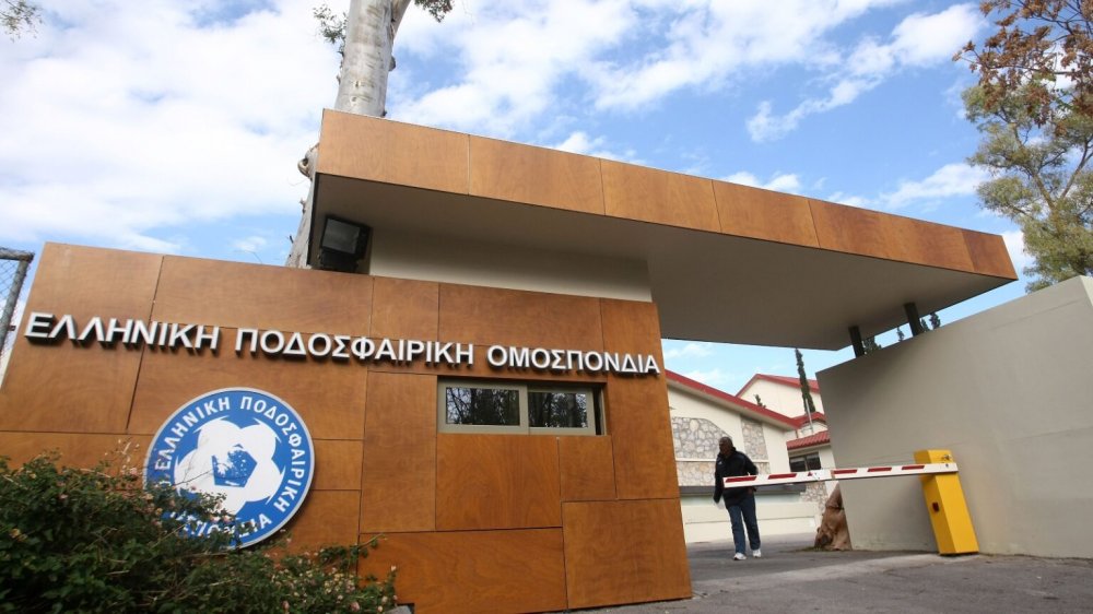 Καμία απόφαση (ακόμα) για αναδιάρθρωση κατηγοριών