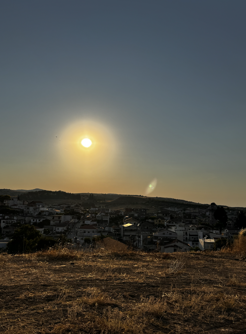 Πωλούνται οικόπεδα στο Πνευματικό Κέντρο Βελεστίνου