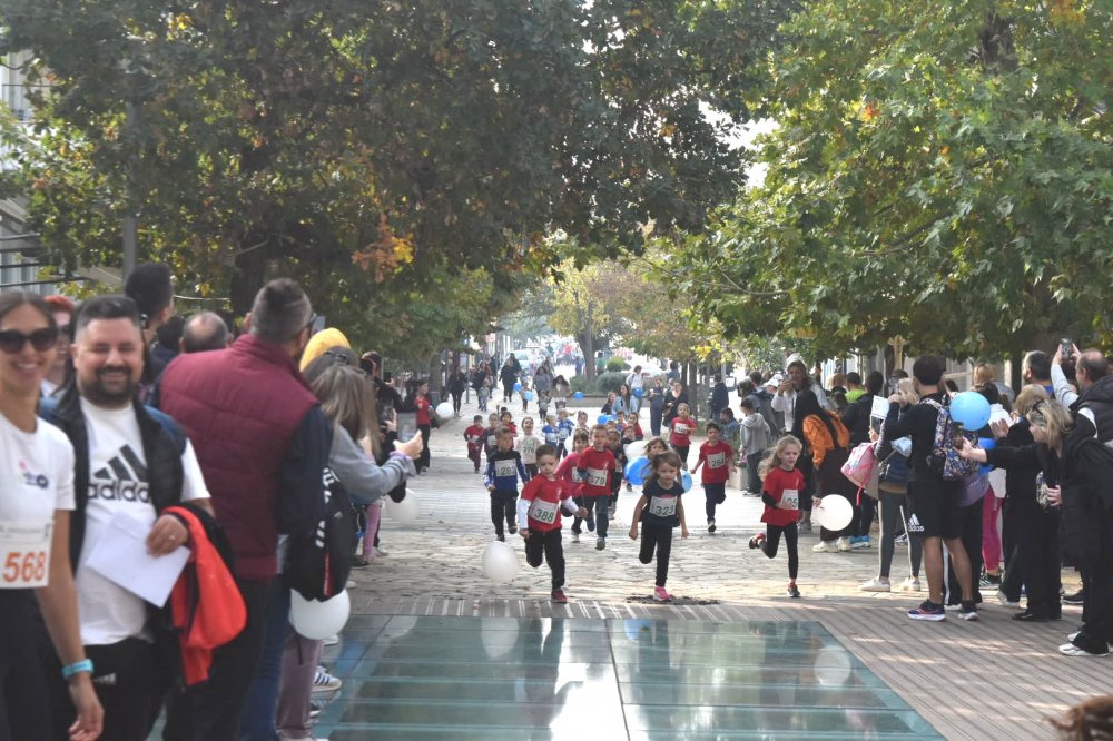 Εικόνες από τον Ρήγειο Δρόμο