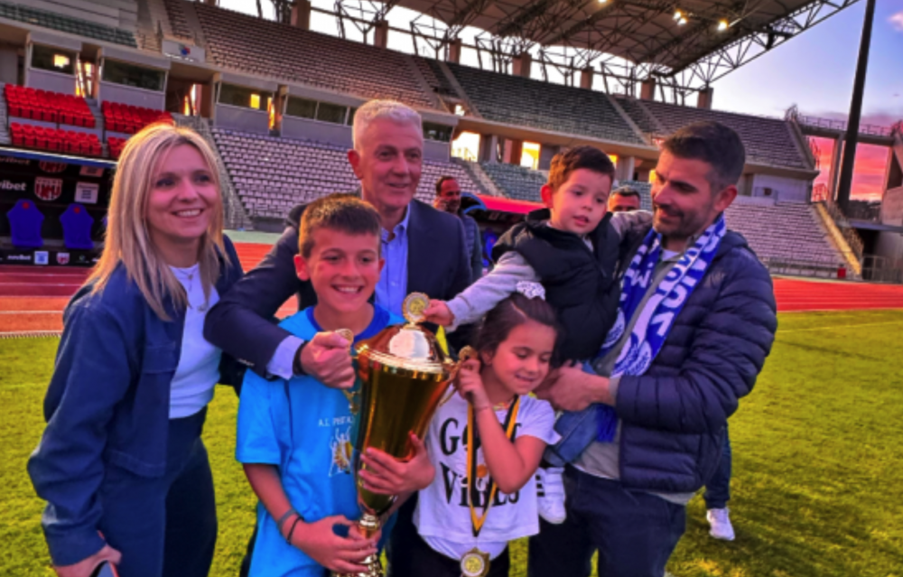 Αγκάλιασα κατευθείαν τα εγγόνια μου - Ευχαριστώ πολύ την γυναίκα μου 