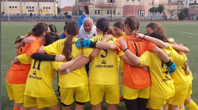 Δύο κορίτσια του Βελεστίνου στις Μικτές ΕΠΣΘ