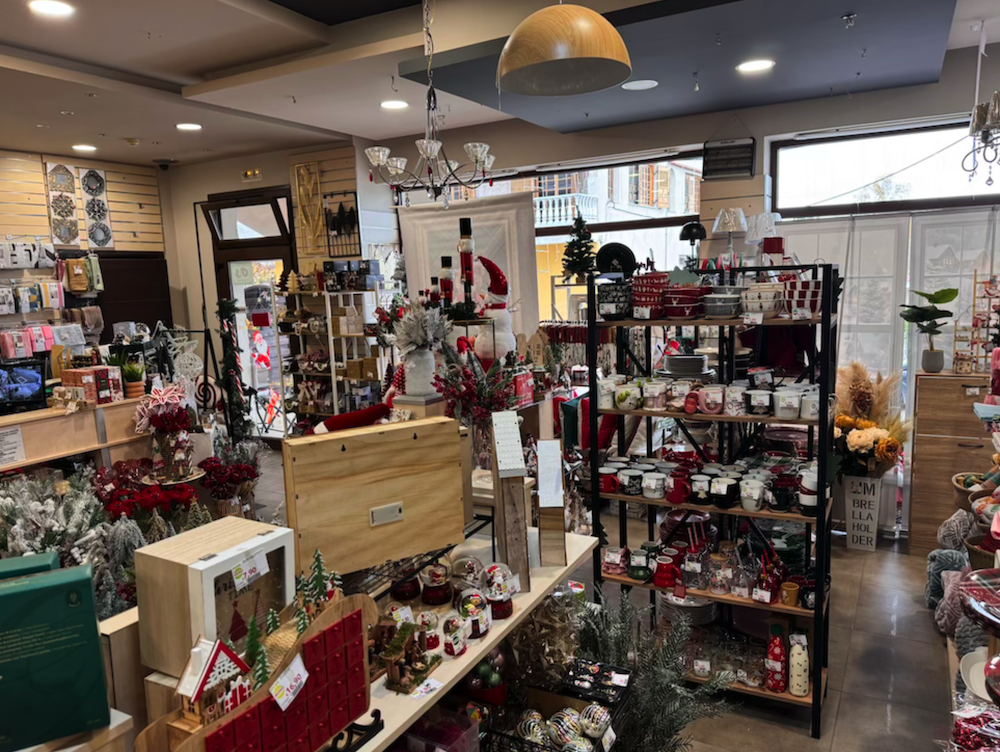 Τα πάντα για τα Χριστούγεννα στο κατάστημα Vicko - Μπέκας στο Βελεστίνο!