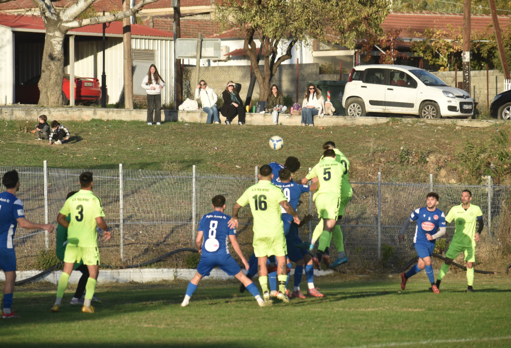 Σάββατο βράδυ στα Κανάλια ο Ρήγας      