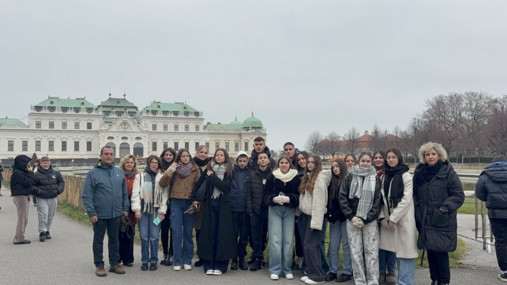 Στην Βιέννη με επίκεντρο τον  Ρήγα μαθητές του Γυμνασίου Στεφανοβικείου