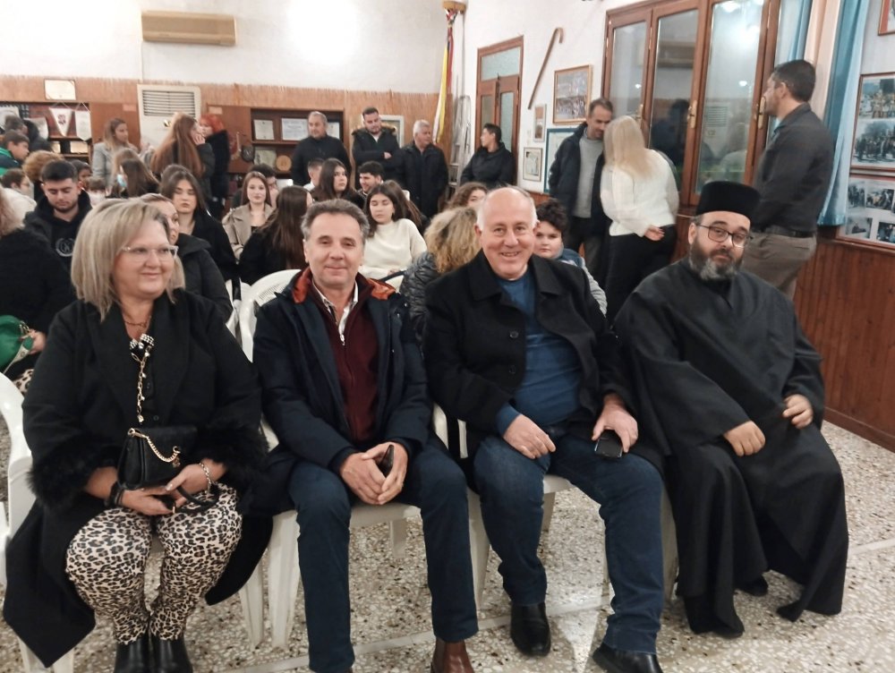 Εικόνες από την κοπή πίτας της Διάπλασης