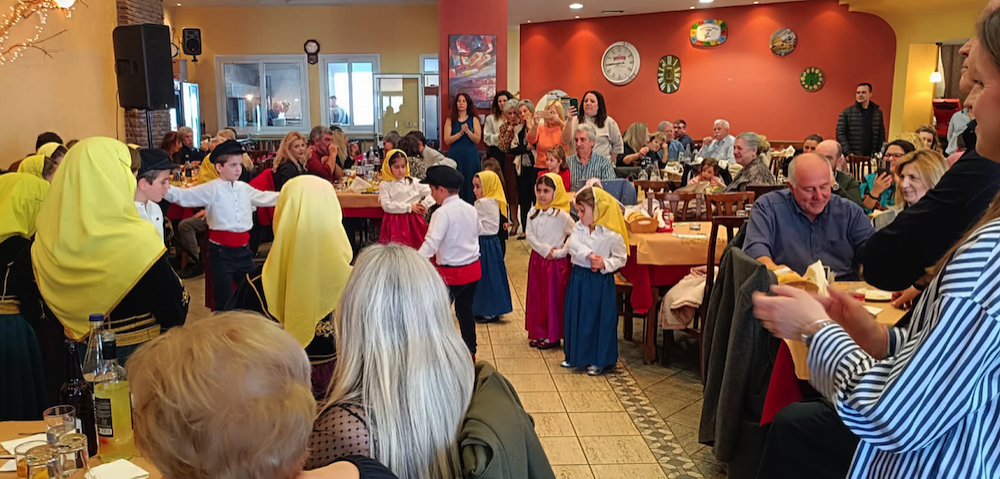 Βίντεο και εικόνες από την κοπή πίτας της Εστίας Μικρασιατών και Ποντίων