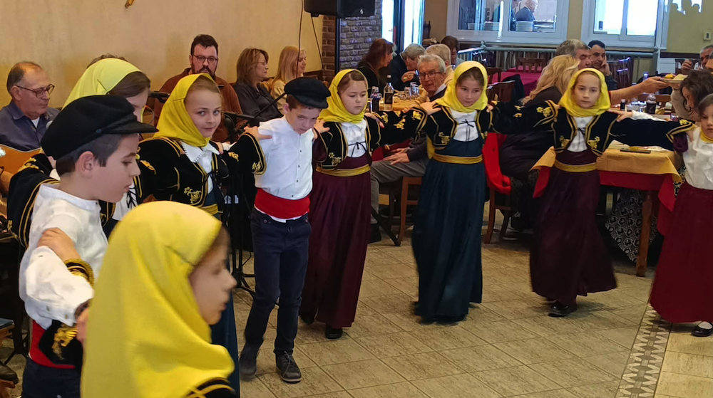 Βίντεο και εικόνες από την κοπή πίτας της Εστίας Μικρασιατών και Ποντίων