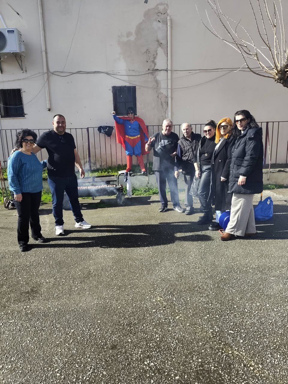 Με γαϊτανάκι και... Superman το Σχολείο Στεφανοβικείου