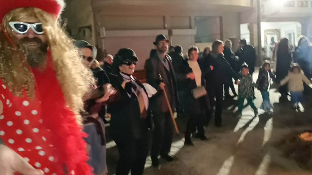 Άναψε το γλέντι στους Μικρασιάτες