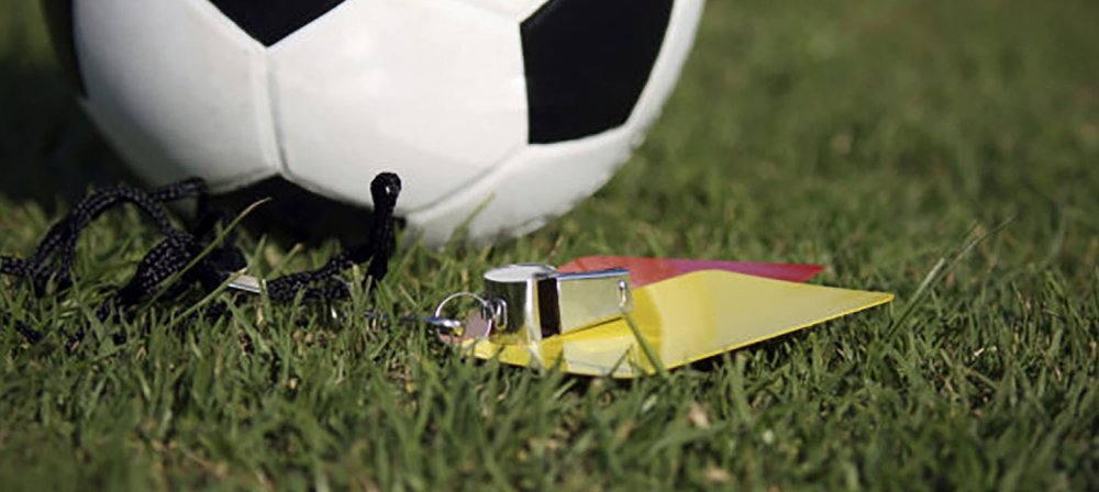 Οι διαιτητές στα παιχνίδια της ΕΠΣ Θεσσαλίας