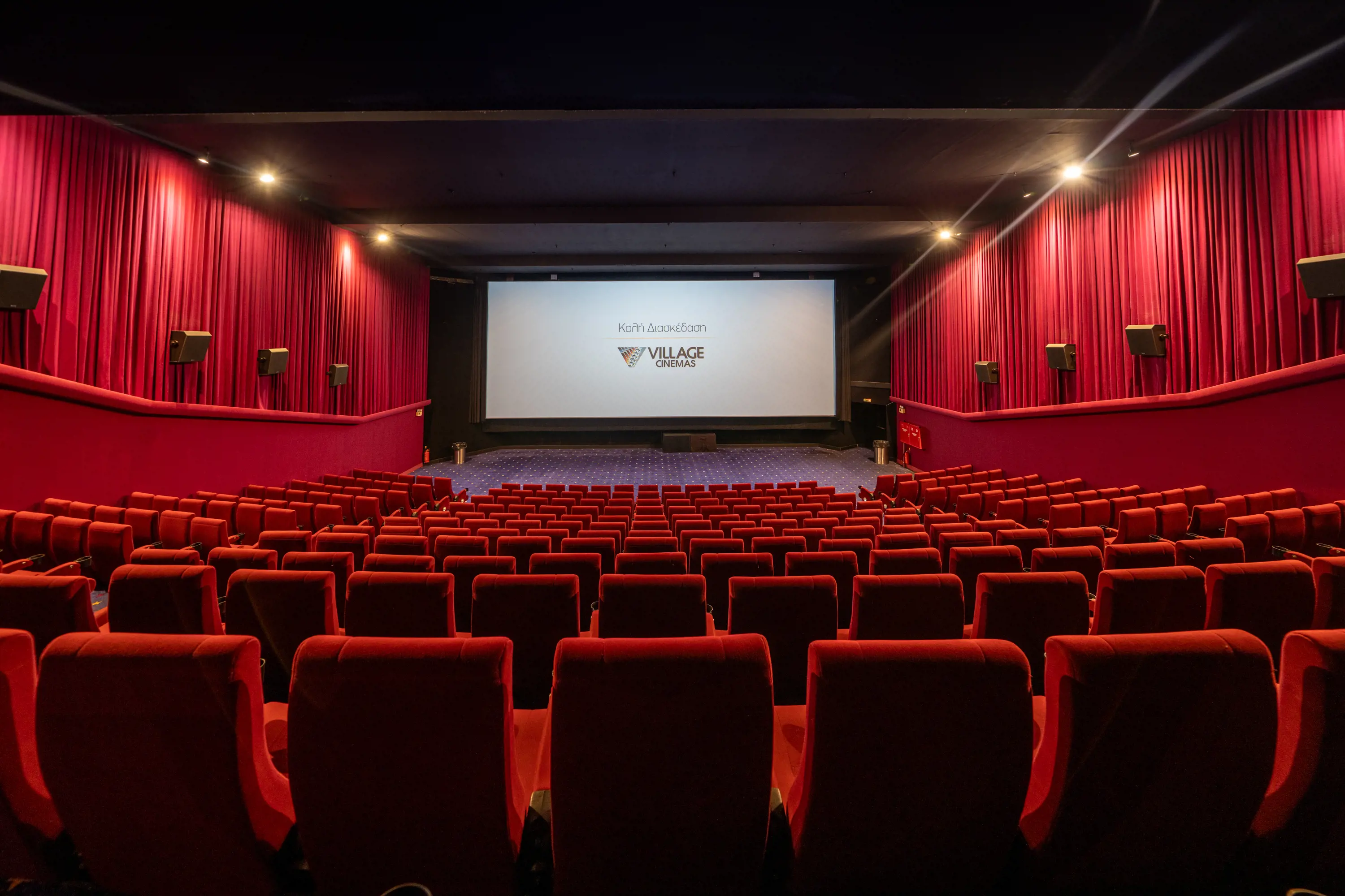Προβάλλονται στα Village Cinemas