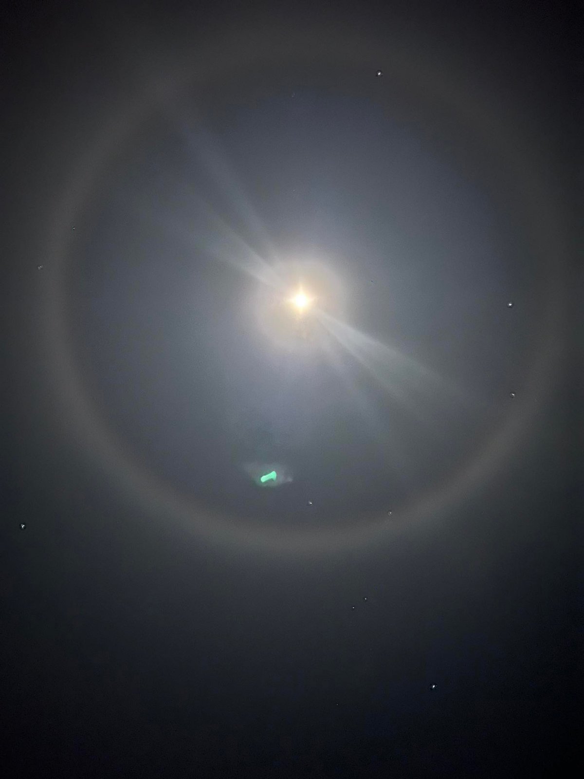 Το... φεγγάρι κάνεις κύκλους - Φωτογραφία, Πάνος Καλόγηρος