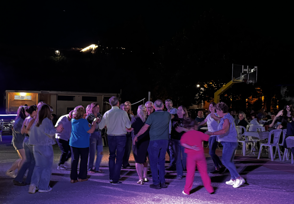 Εικόνες από το Γλέντι με τον Γιώργο Πάγκαλο στο Βελεστίνο