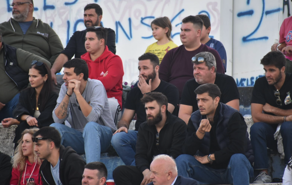 Φωτοτεπορτάζ κερκίδας