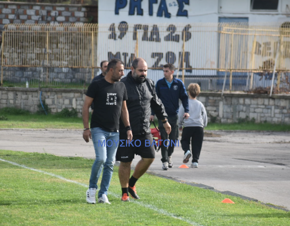 Ρήγας Φεραίος - Ολυμπιακός Βόλου σε εικόνες