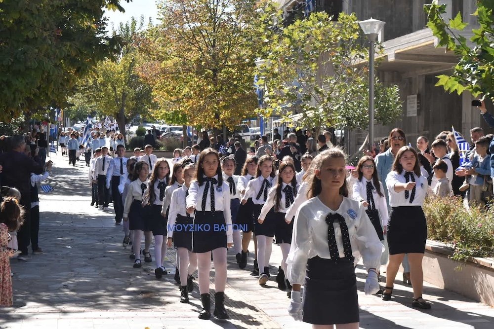 Παρέλαση 28ης Οκτωβρίου - Μέρος 1ο