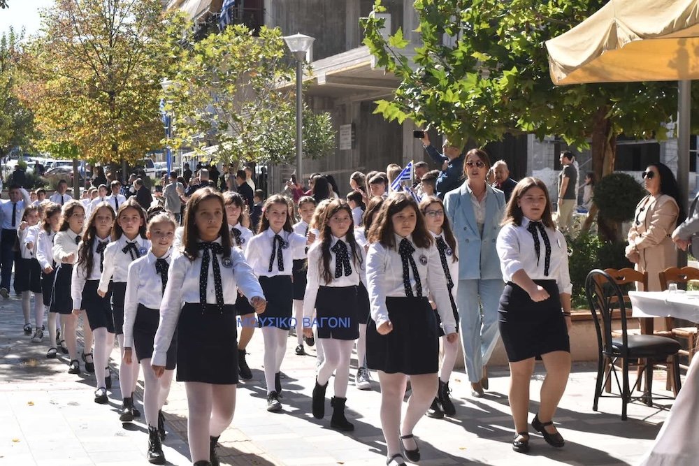 Παρέλαση 28ης Οκτωβρίου - Μέρος 1ο