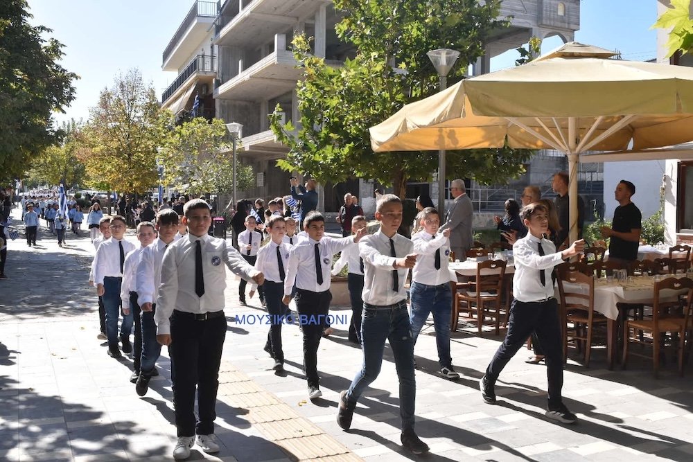 Παρέλαση 28ης Οκτωβρίου - Μέρος 1ο