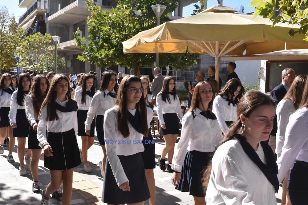 Παρέλαση 28ης Οκτωβρίου - Μέρος 2ο