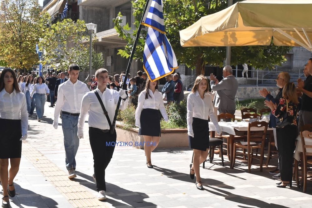 Παρέλαση 28ης Οκτωβρίου - Μέρος 2ο