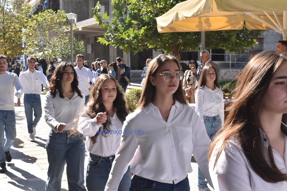 Παρέλαση 28ης Οκτωβρίου - Μέρος 2ο