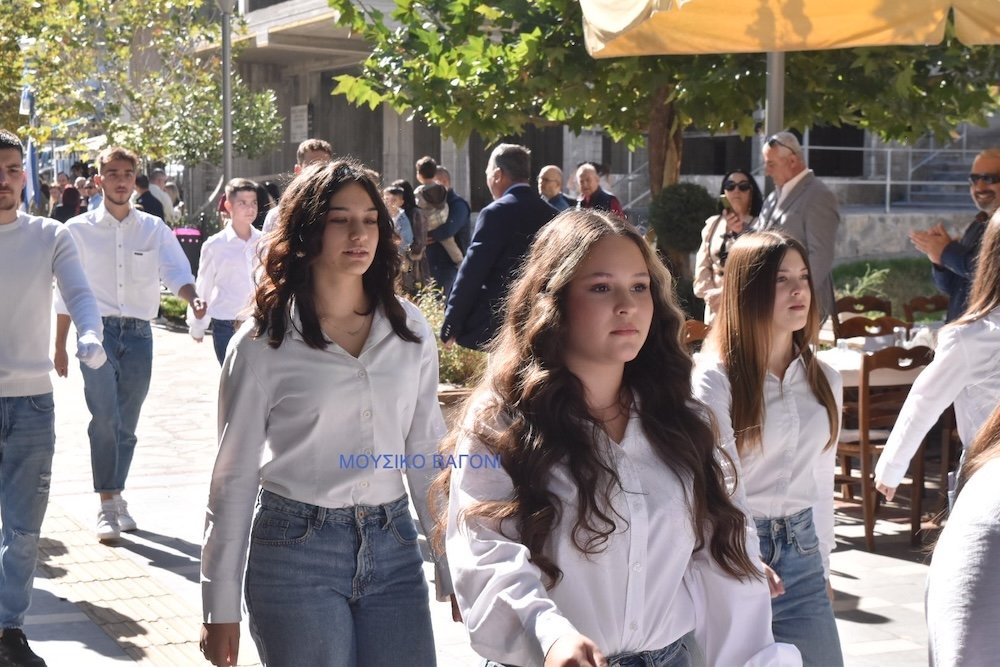 Παρέλαση 28ης Οκτωβρίου - Μέρος 2ο