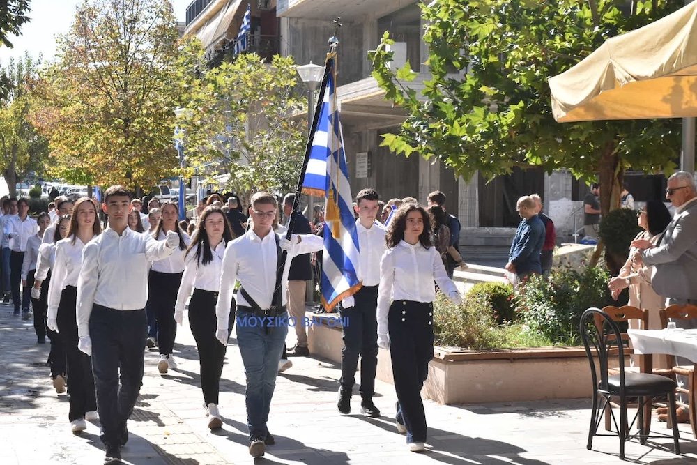 Παρέλαση 28ης Οκτωβρίου - Μέρος 2ο