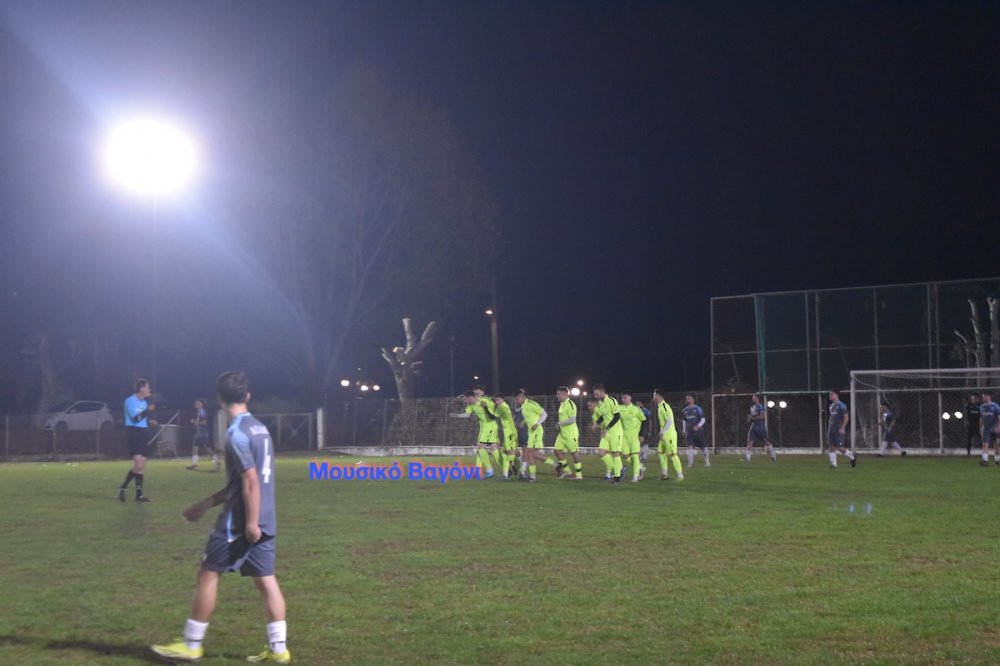 Ρήγας - Σκιάθος σε εικόνες