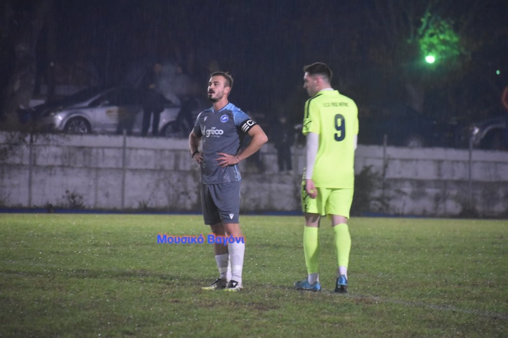 Ρήγας - Σκιάθος σε εικόνες