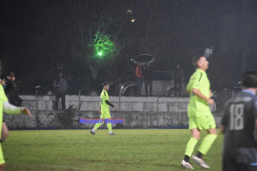 Ρήγας - Σκιάθος σε εικόνες