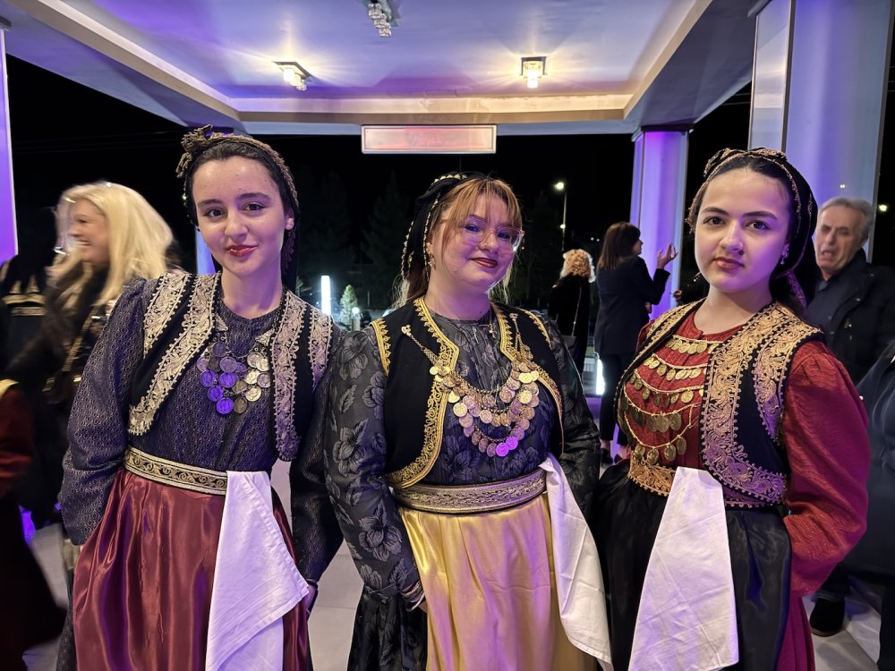 Φωτογραφίες από τα χορευτικά