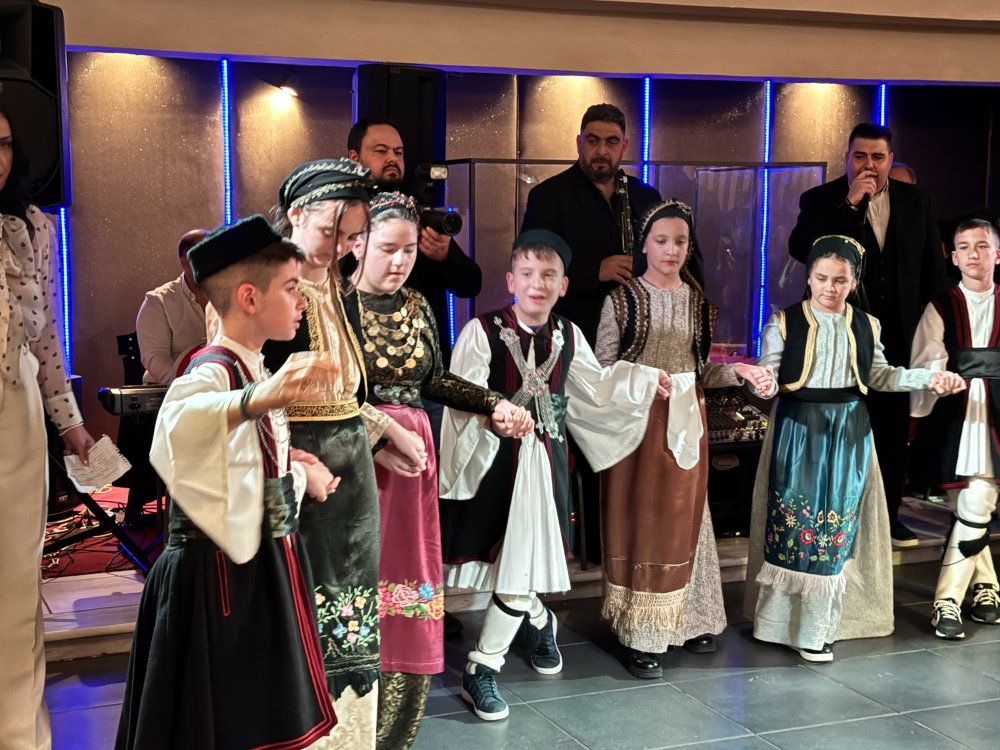 Φωτογραφίες από τα χορευτικά