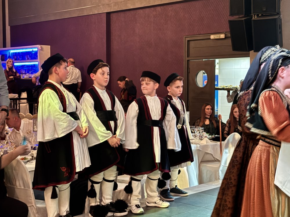 Φωτογραφίες από τα χορευτικά