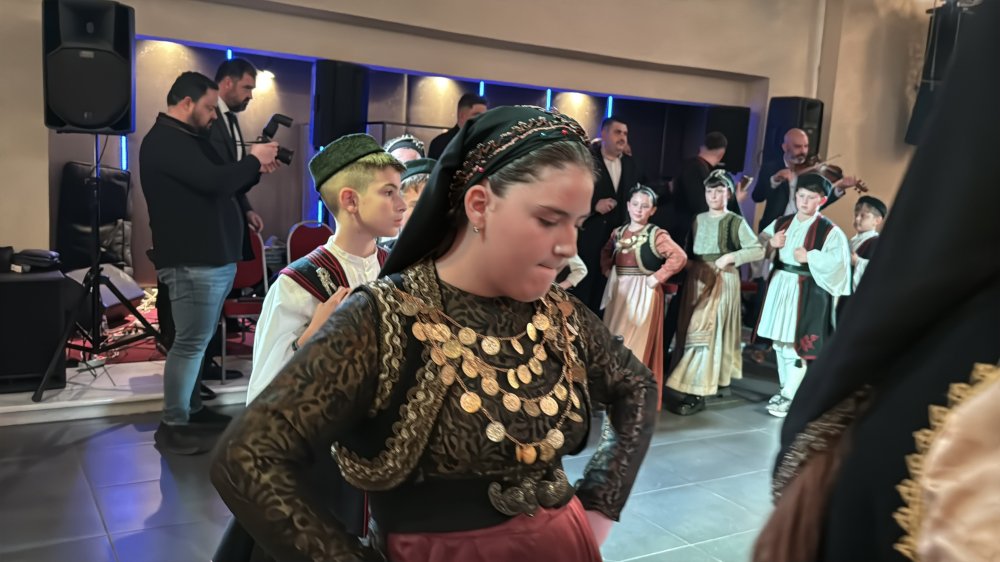 Φωτογραφίες από τα χορευτικά