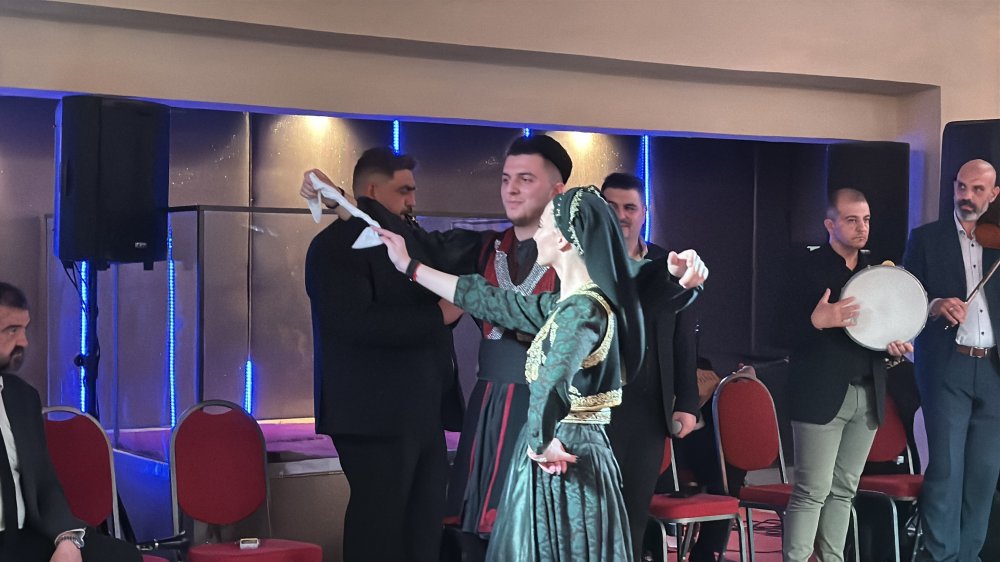 Φωτογραφίες από τα χορευτικά