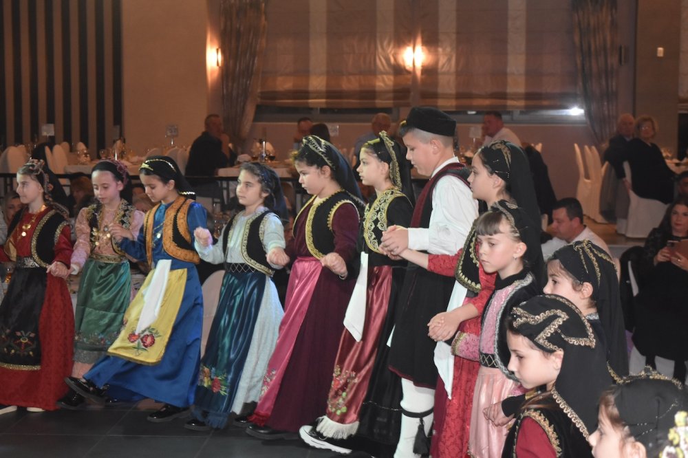 Φωτογραφίες από τα χορευτικά